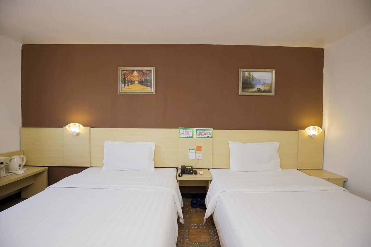 7 Days Inn Sanya Bay Exterior photo